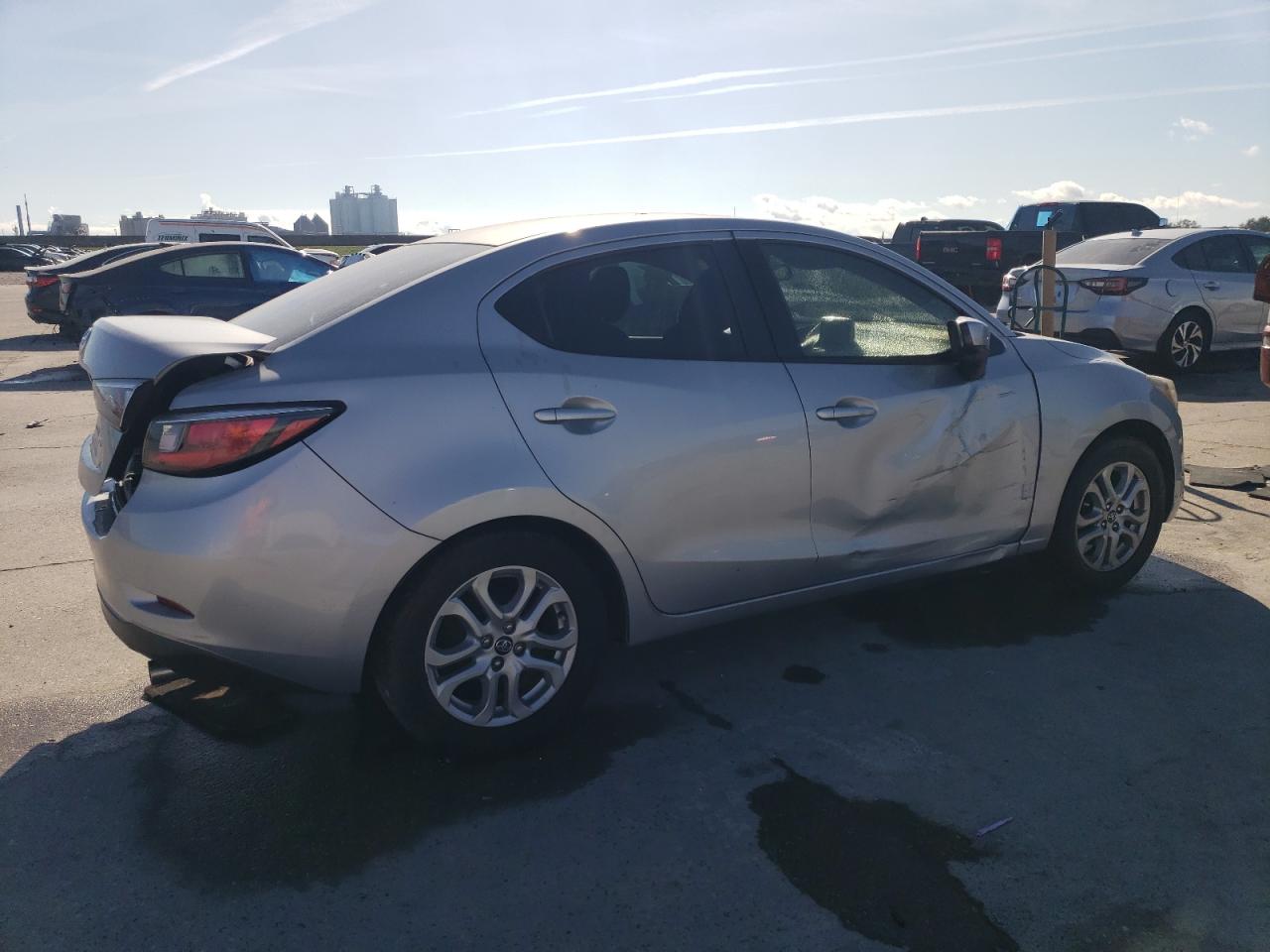 Lot #3033292828 2017 TOYOTA YARIS IA