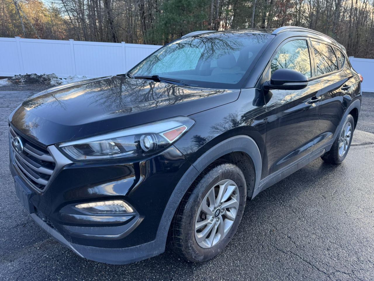 Lot #3029377729 2016 HYUNDAI TUCSON LIM