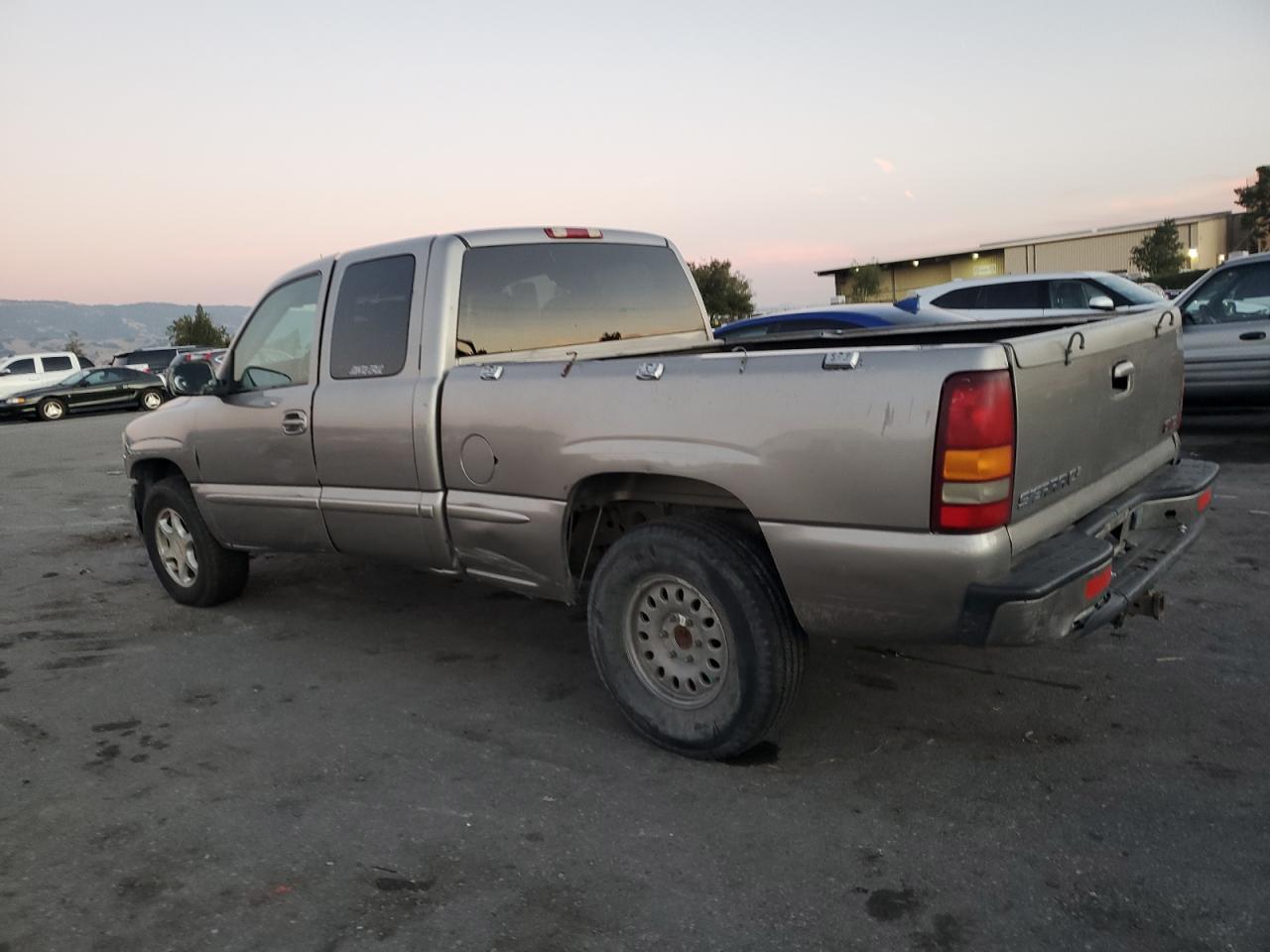 Lot #3022723412 2001 GMC SIERRA K15