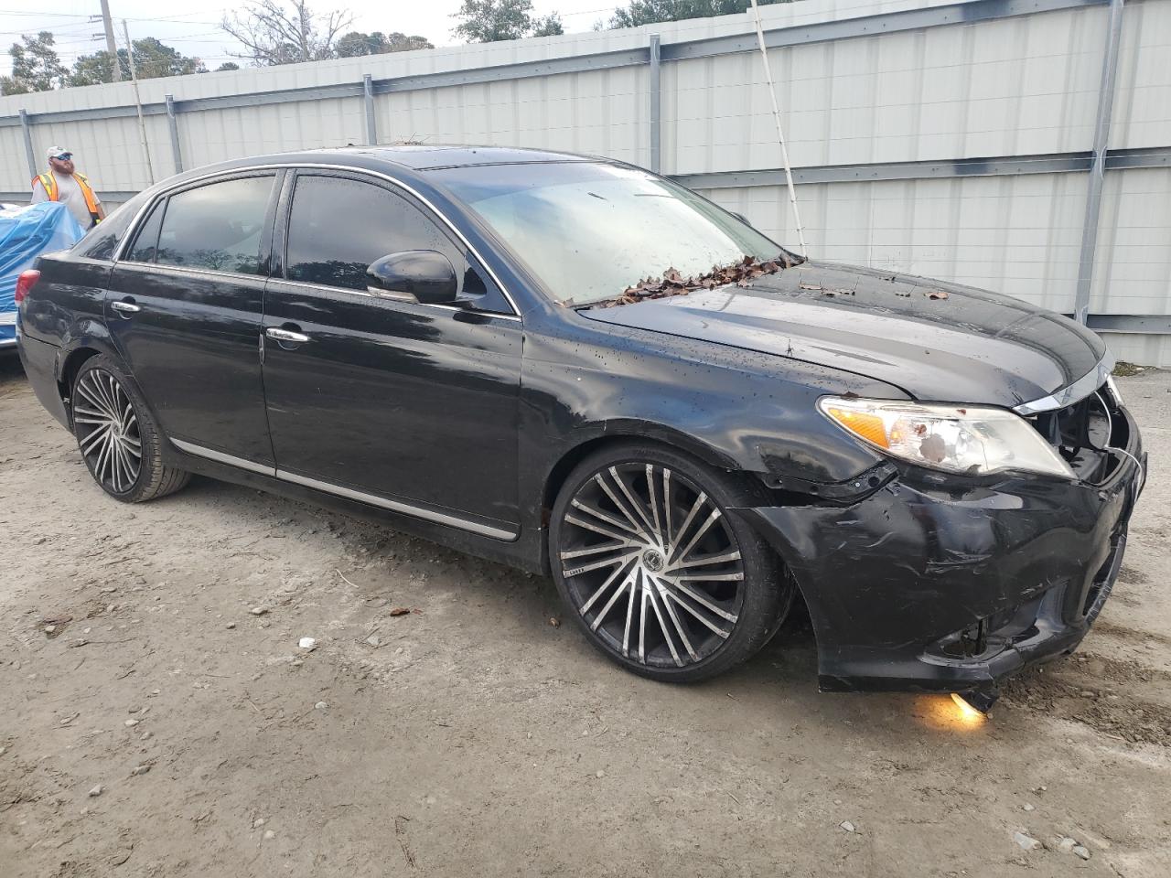 Lot #3030699111 2011 TOYOTA AVALON BAS