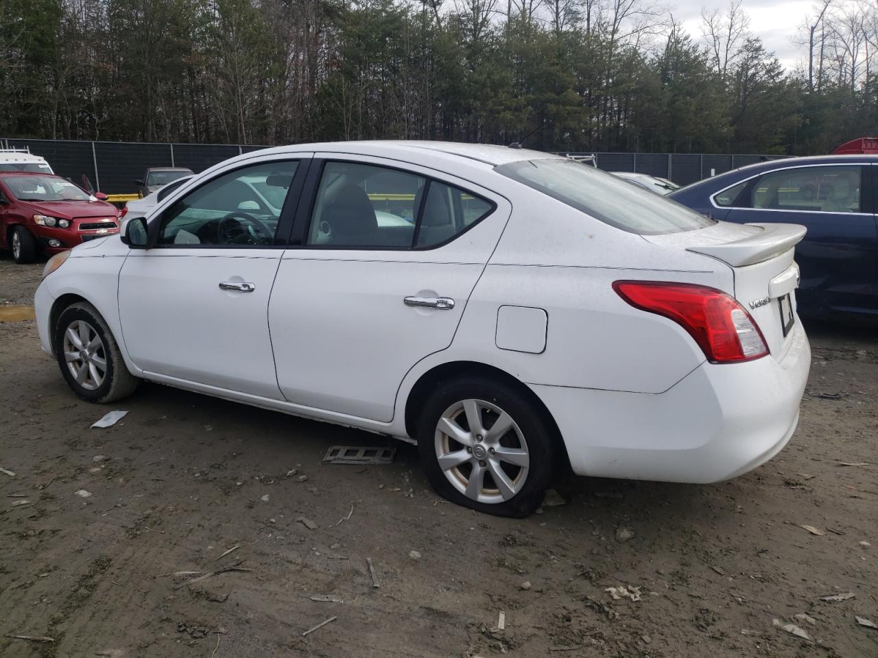 Lot #3033242841 2014 NISSAN VERSA S