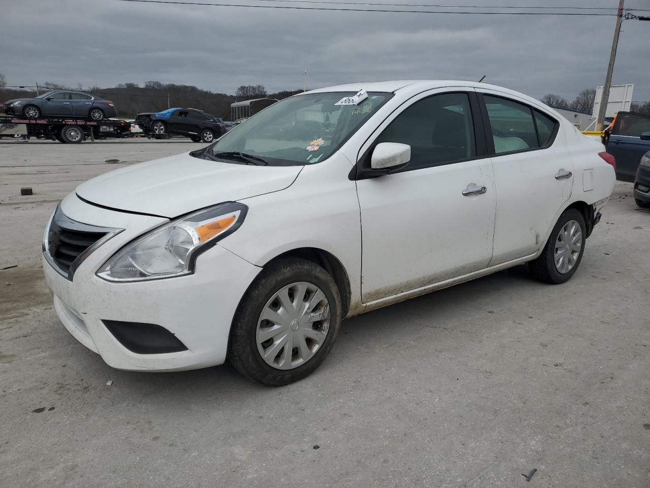  Salvage Nissan Versa