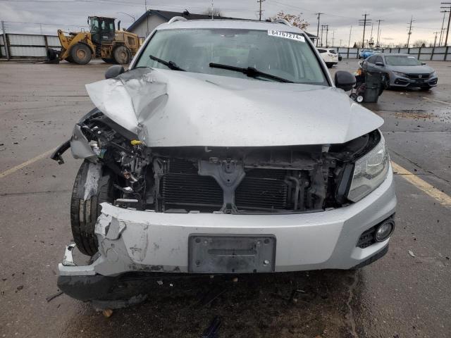 2017 VOLKSWAGEN TIGUAN WOL - WVGUV7AX8HK009323