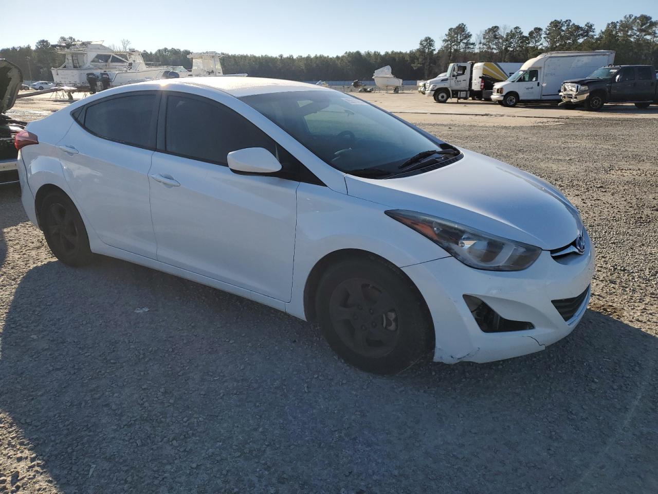 Lot #3033384894 2015 HYUNDAI ELANTRA SE