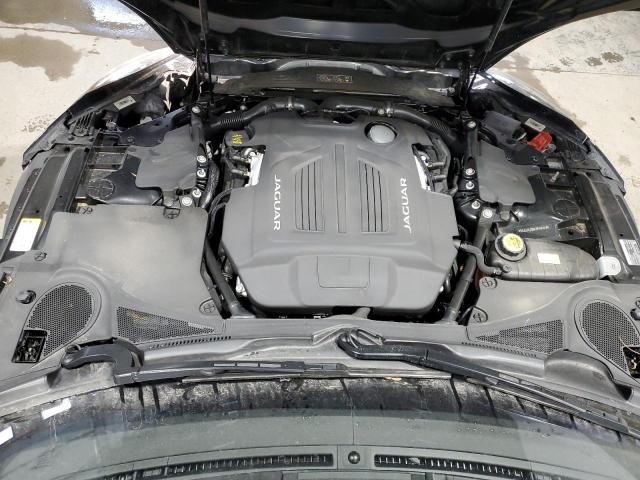 2017 JAGUAR F-TYPE SVR SAJWJ6J80HMK44414