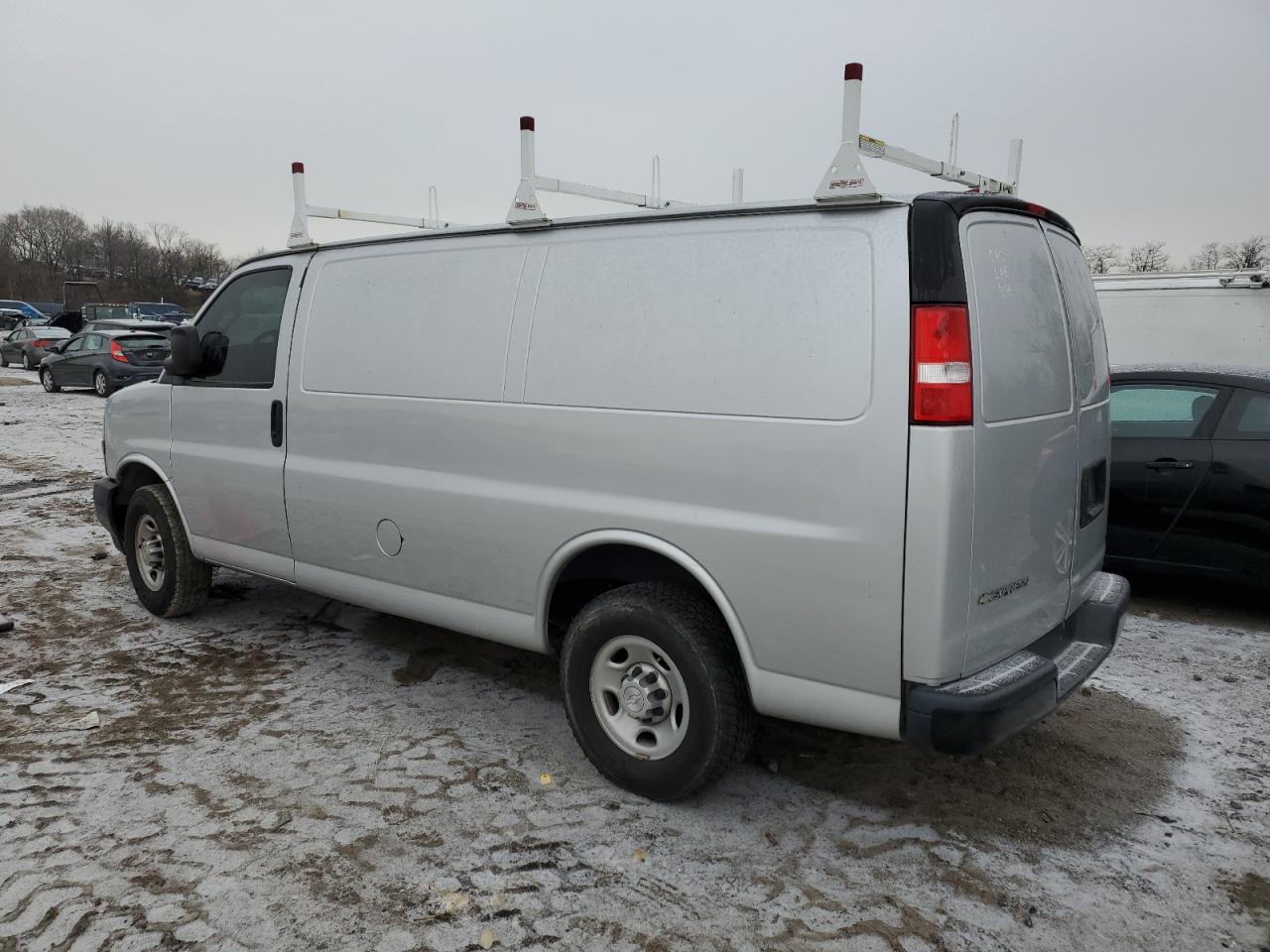 Lot #3034423735 2019 CHEVROLET EXPRESS G2