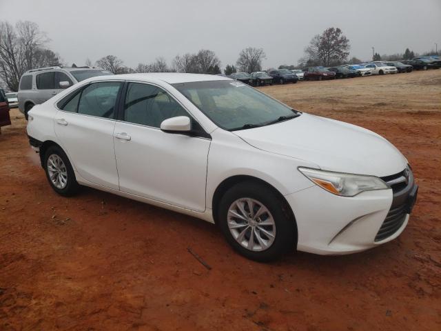Vin: 4t1bf1fk7hu646013, lot: 84887364, toyota camry le 20174