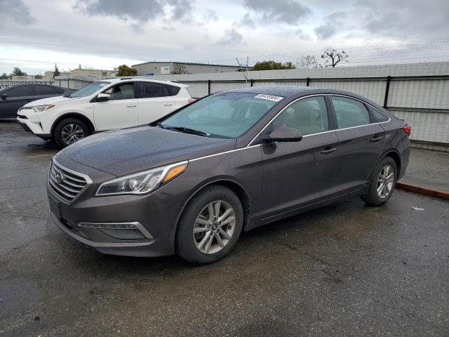 VIN 5NPE24AF2FH189840 2015 HYUNDAI SONATA no.1