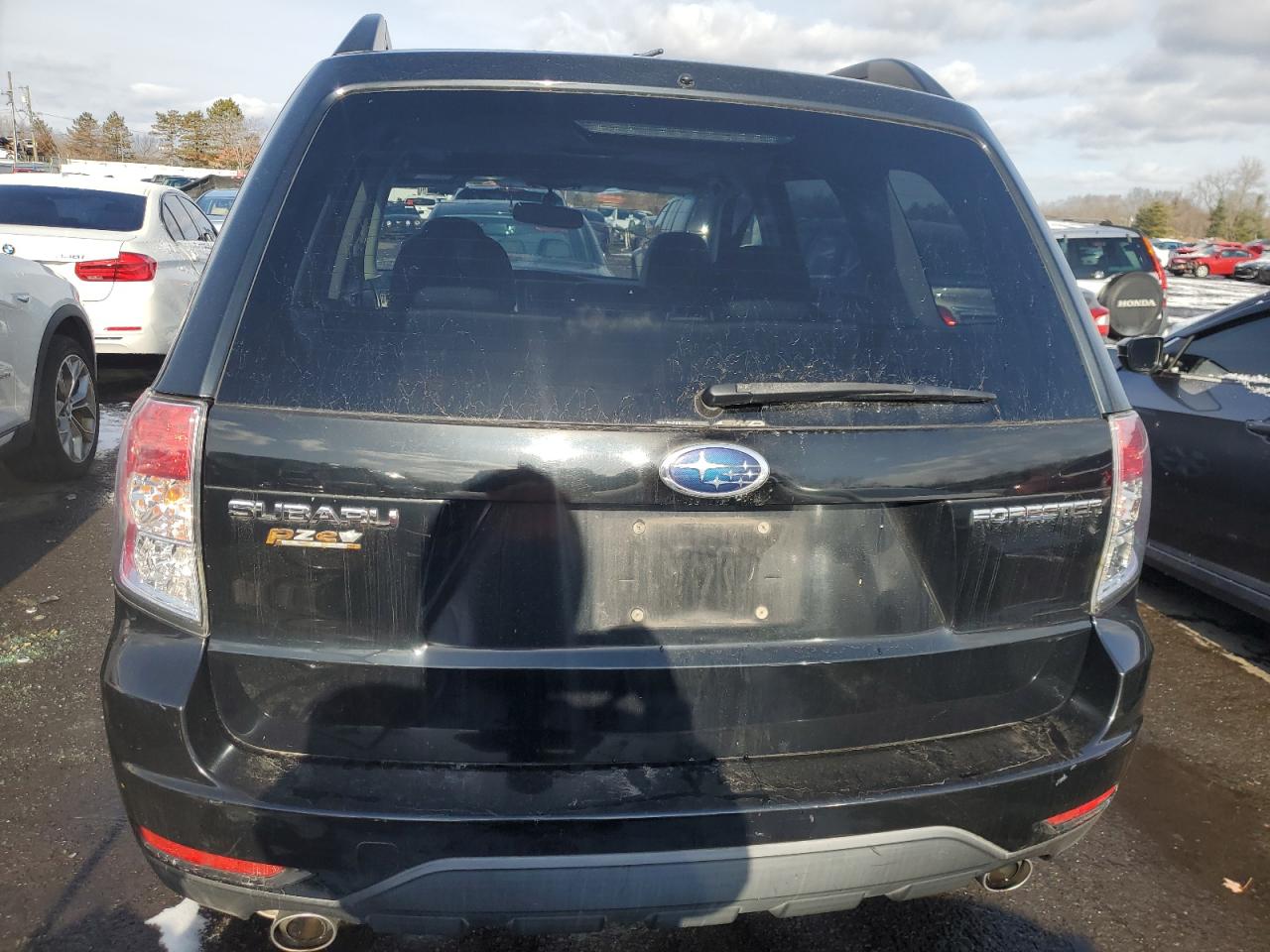 Lot #3033011001 2009 SUBARU FORESTER 2