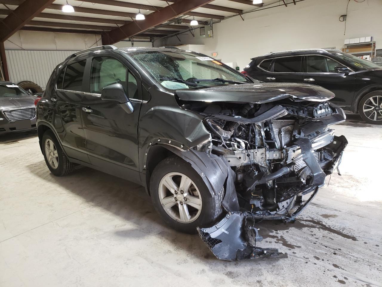 Lot #3030725151 2020 CHEVROLET TRAX 1LT