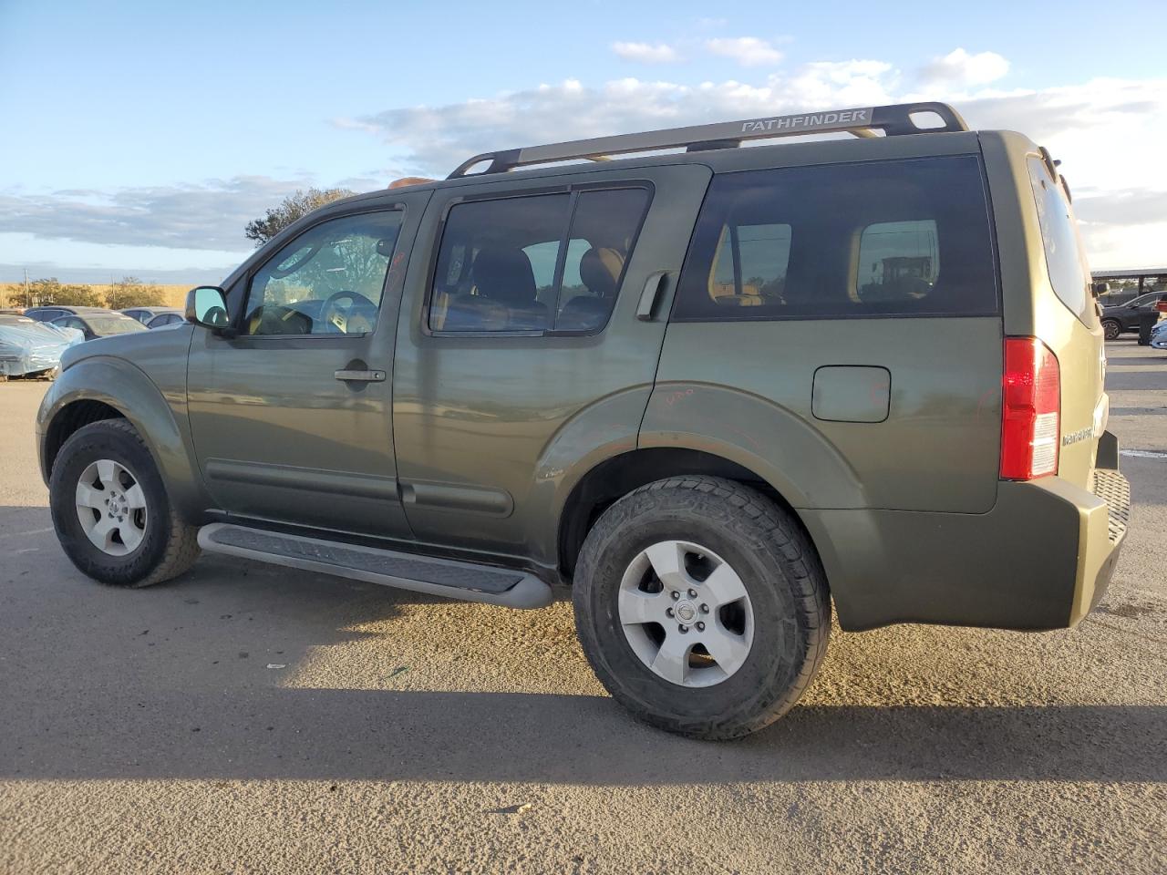 Lot #3031307700 2005 NISSAN PATHFINDER