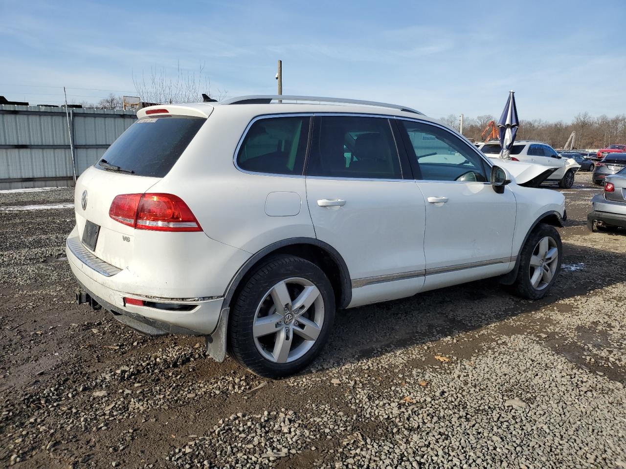 Lot #3044456728 2013 VOLKSWAGEN TOUAREG V6