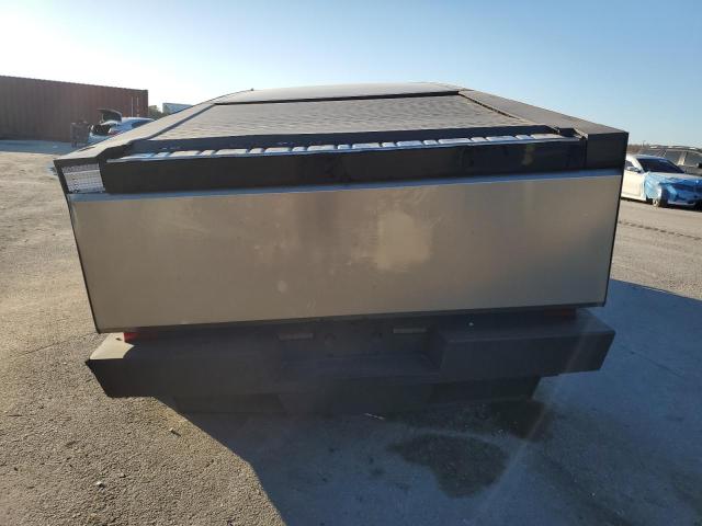 2024 TESLA CYBERTRUCK 7G2CEHED5RA031195
