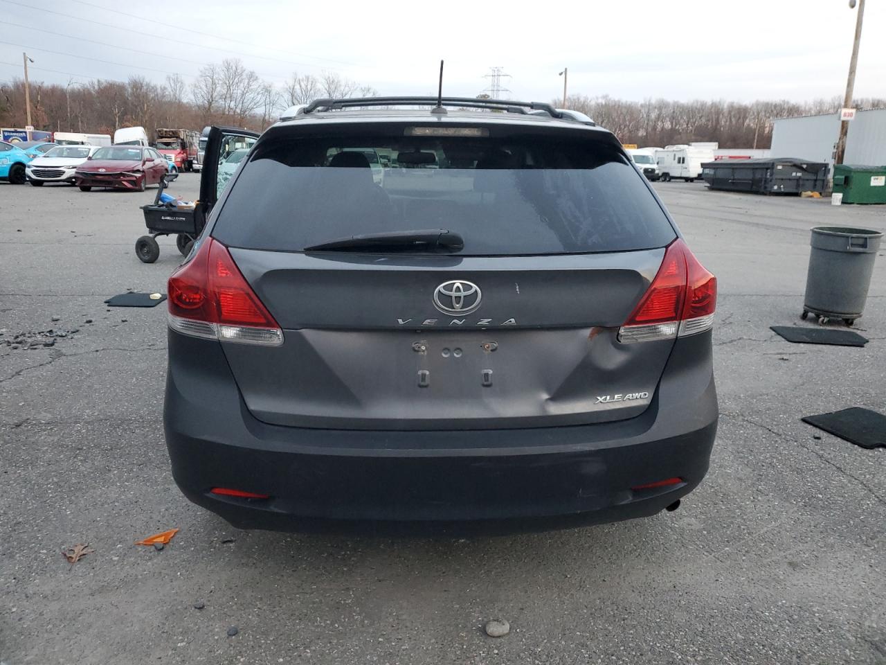 Lot #3033059025 2013 TOYOTA VENZA LE