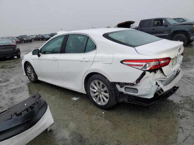 TOYOTA CAMRY L 2018 white  gas 4T1B11HK4JU580439 photo #3