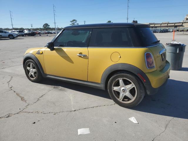 MINI COOPER 2009 yellow hatchbac gas WMWMF33589TU70083 photo #3