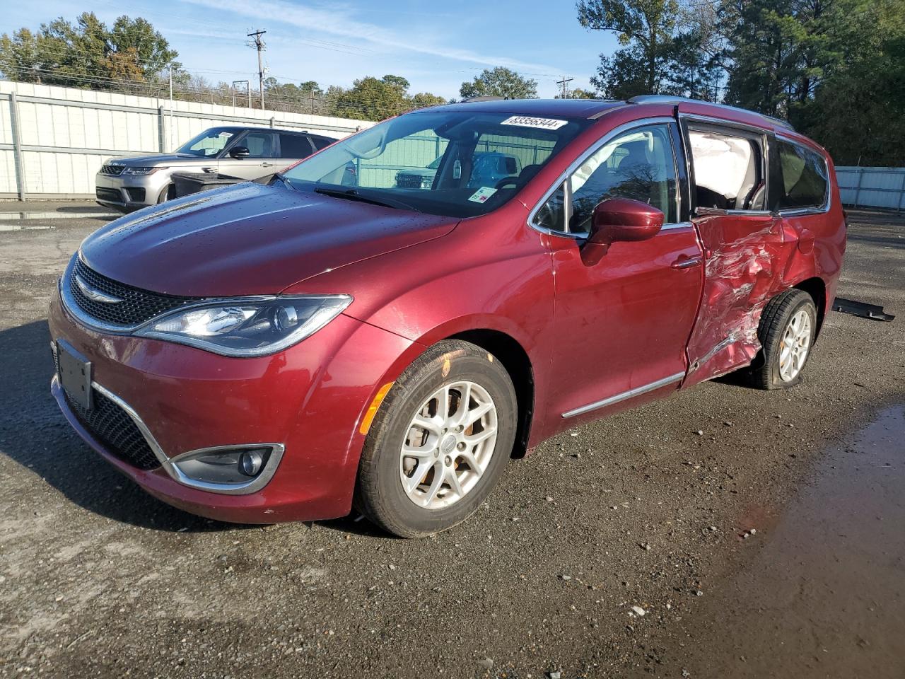  Salvage Chrysler Pacifica