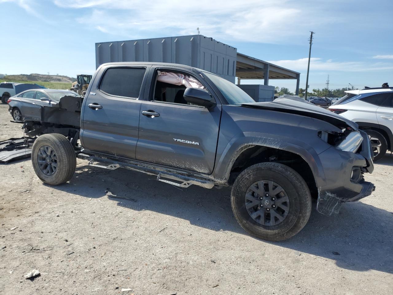 Lot #3049541692 2020 TOYOTA TACOMA DOU