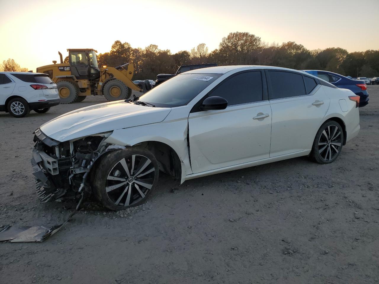  Salvage Nissan Altima