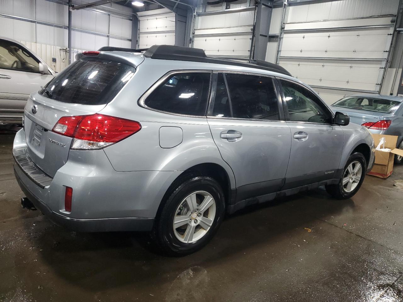 Lot #3048324729 2013 SUBARU OUTBACK 2.