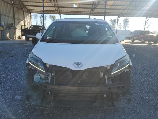 2017 TOYOTA SIENNA SE 5TDXZ3DC4HS771760
