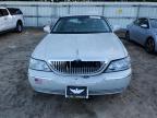 Lot #3041022451 2004 LINCOLN TOWN CAR U