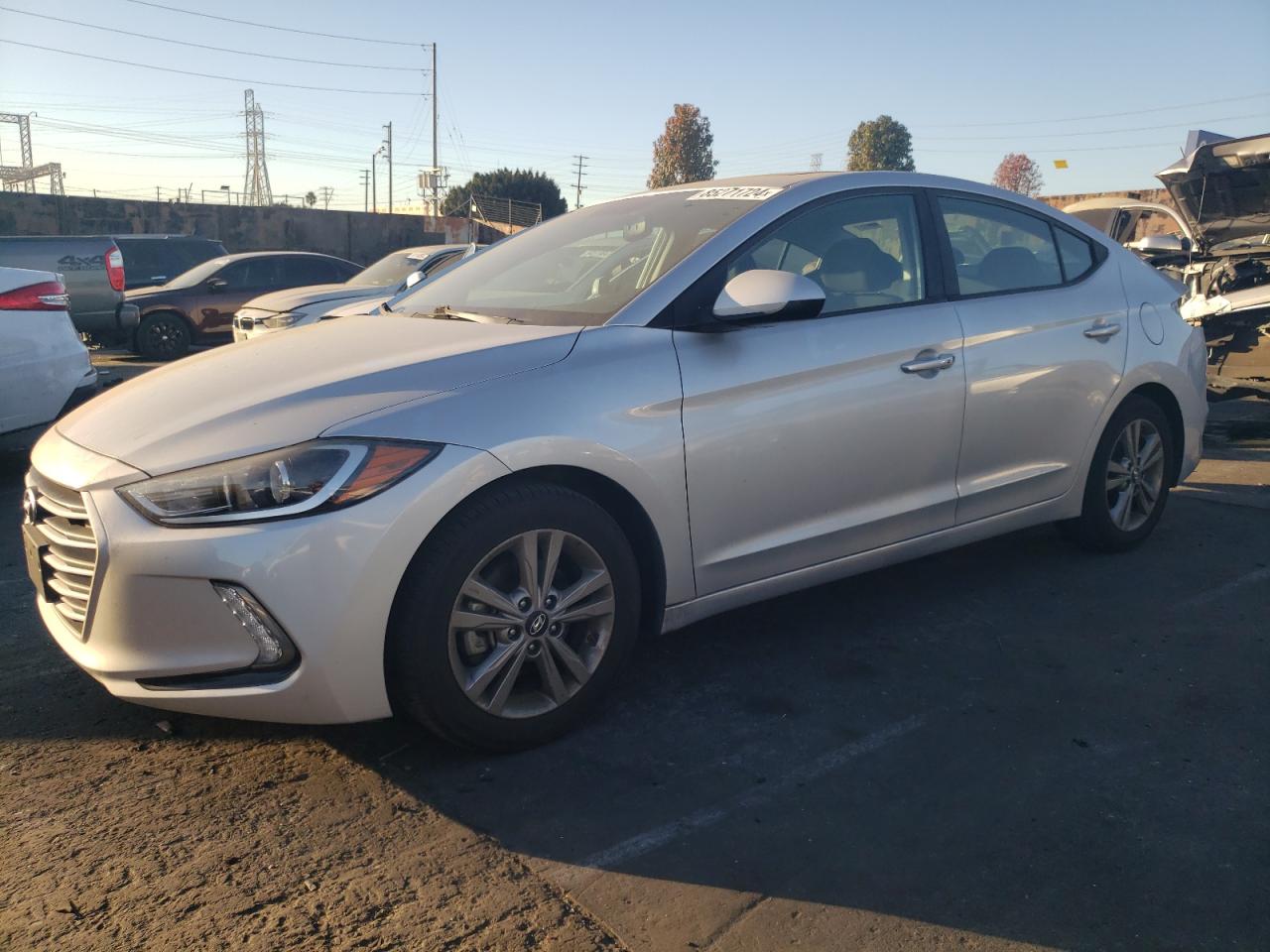 Lot #3029702096 2018 HYUNDAI ELANTRA SE