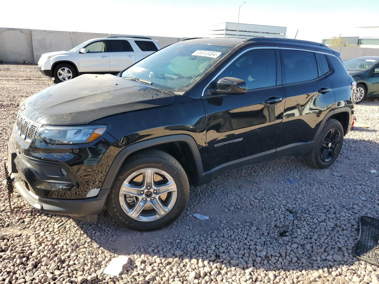  Salvage Jeep Compass