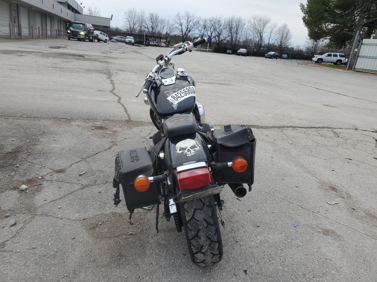 Lot #3028582947 2006 HONDA VT750 C