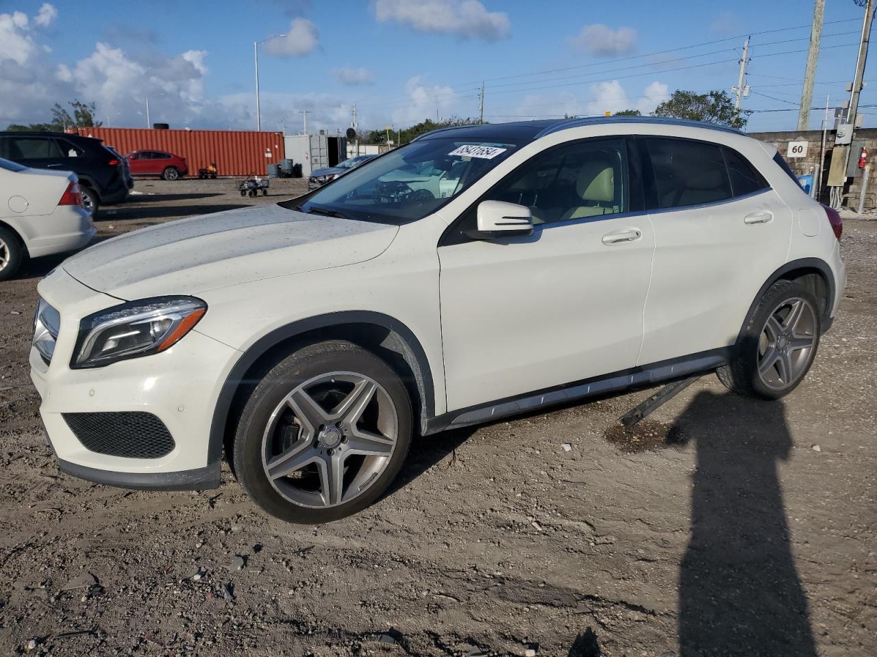  Salvage Mercedes-Benz GLA