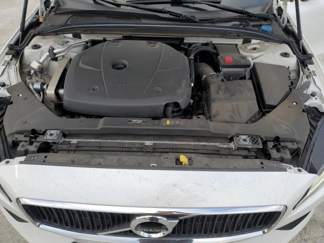 2020 VOLVO V60 T5 MOM YV1102EK7L2389572