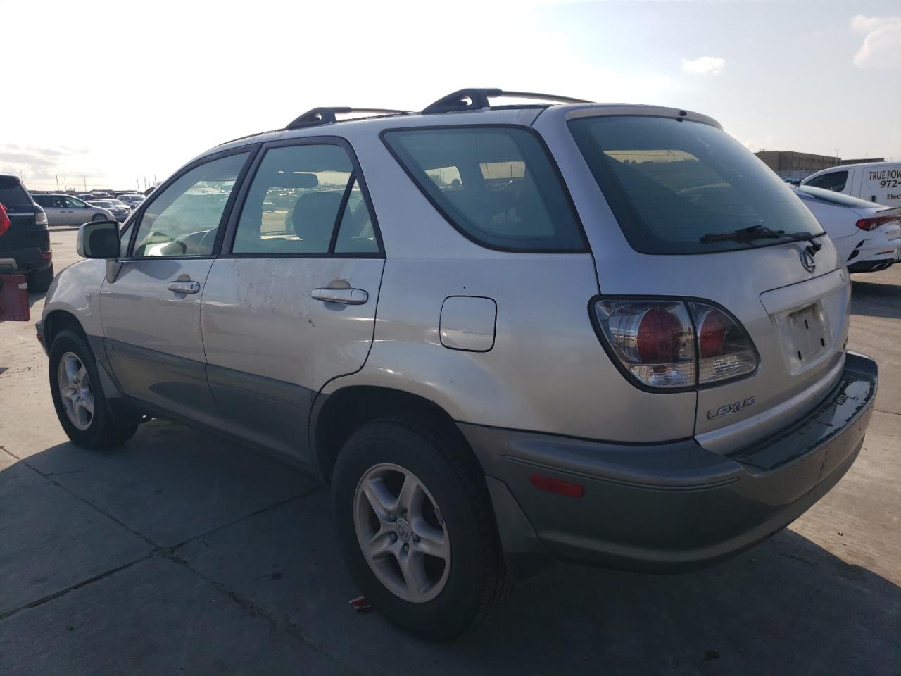 Lot #3053078621 2002 LEXUS RX 300