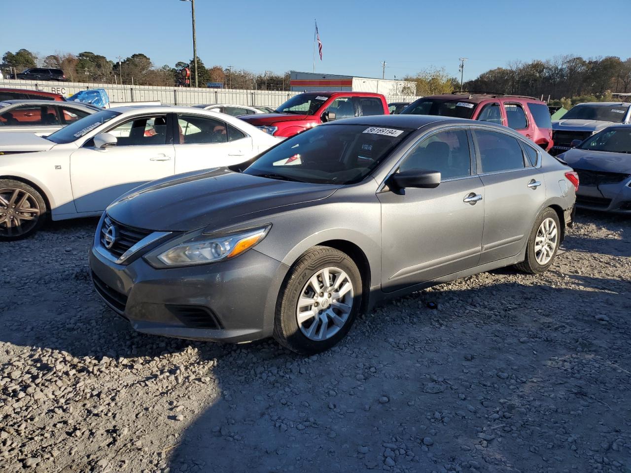  Salvage Nissan Altima