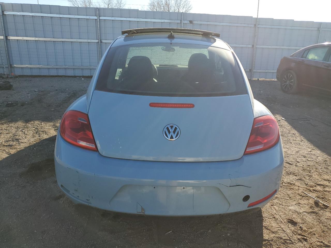 Lot #3024447596 2014 VOLKSWAGEN BEETLE TUR