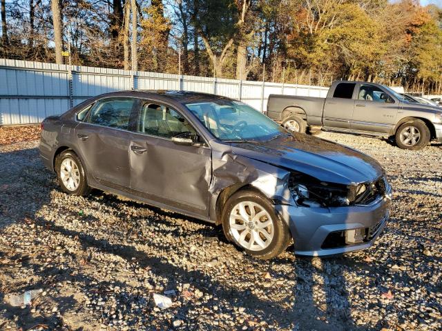 2017 VOLKSWAGEN PASSAT S - 1VWAT7A3XHC078435