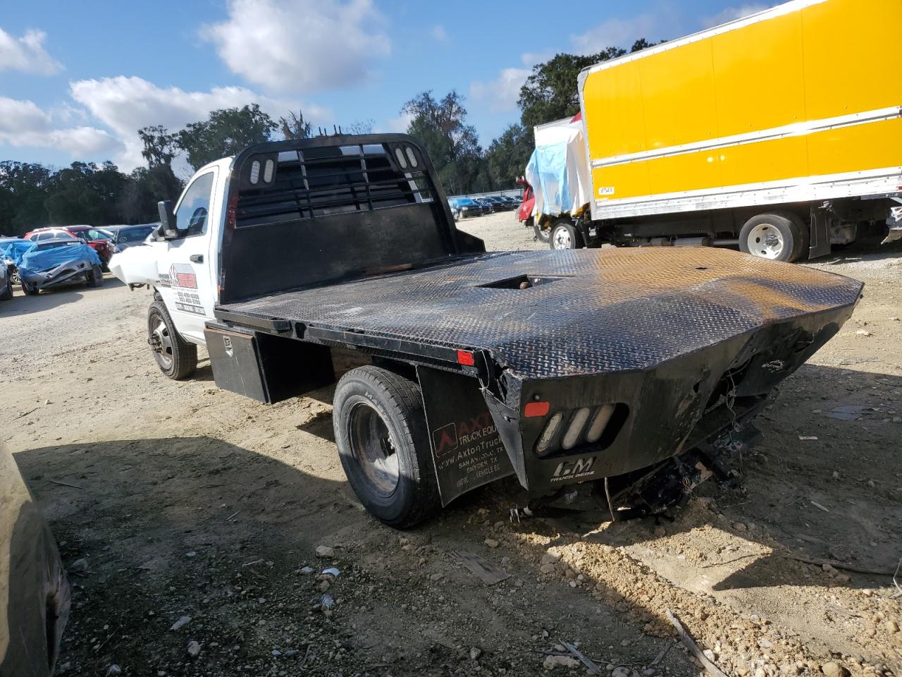 Lot #3297115505 2018 RAM 3500 CAB & CHASSIS T