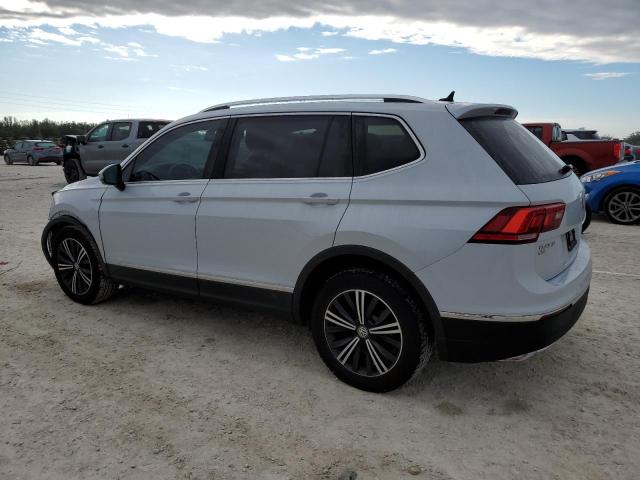 VIN 3VV3B7AX0JM192032 2018 VOLKSWAGEN TIGUAN no.2