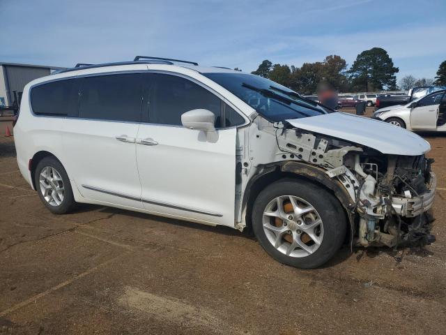 2018 CHRYSLER PACIFICA T - 2C4RC1EG3JR121056