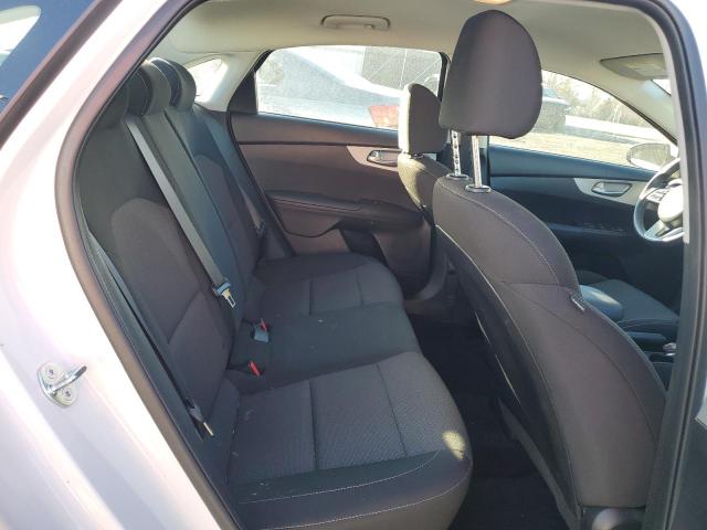 2023 KIA FORTE LX - 3KPF24AD0PE639252