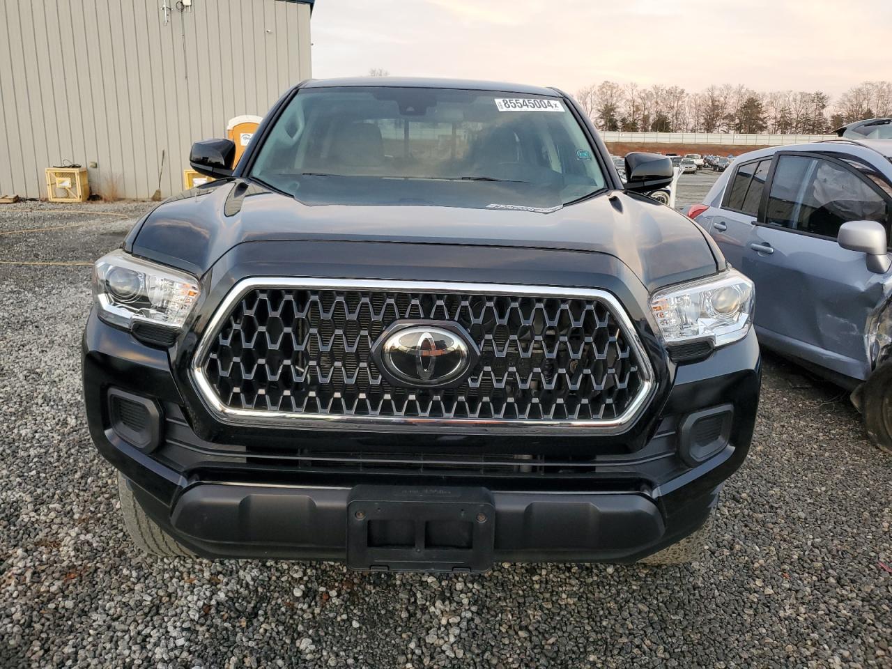 Lot #3055202965 2018 TOYOTA TACOMA DOU