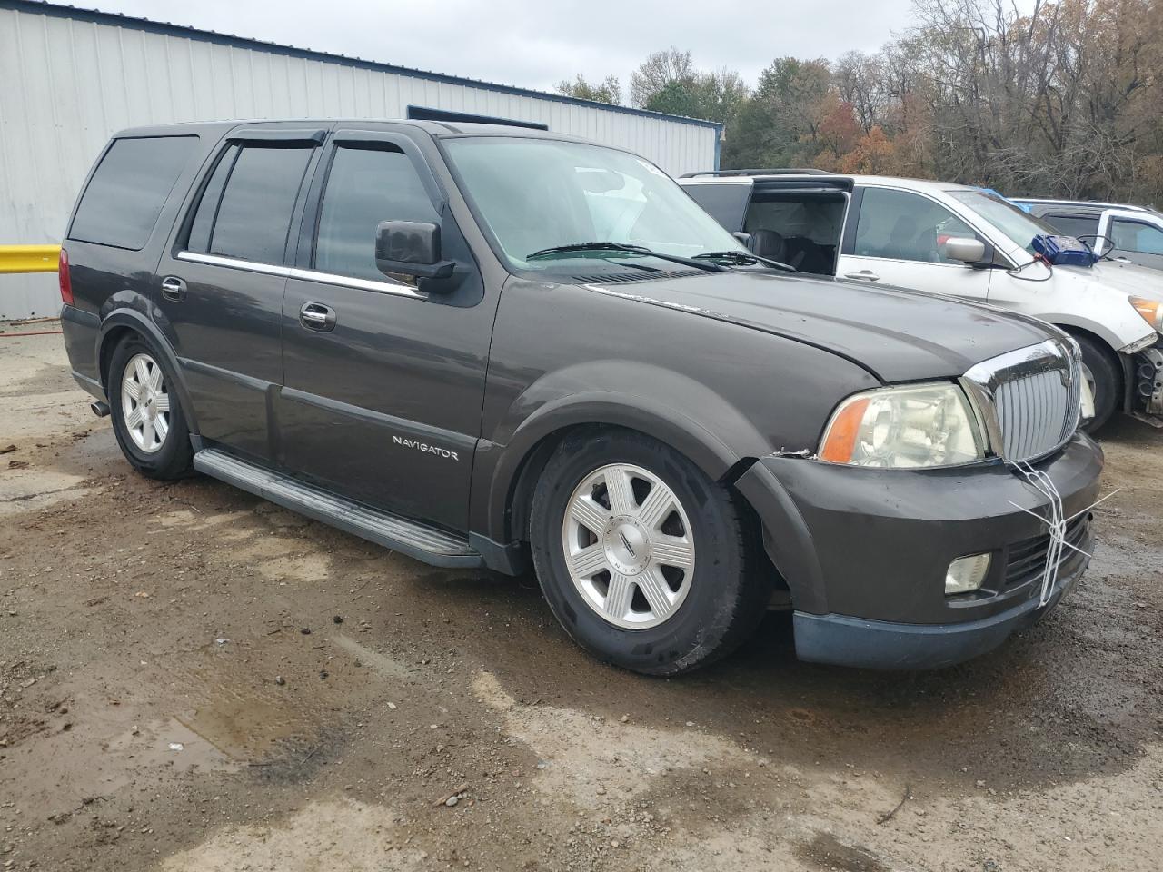 Lot #3029410682 2005 LINCOLN NAVIGATOR