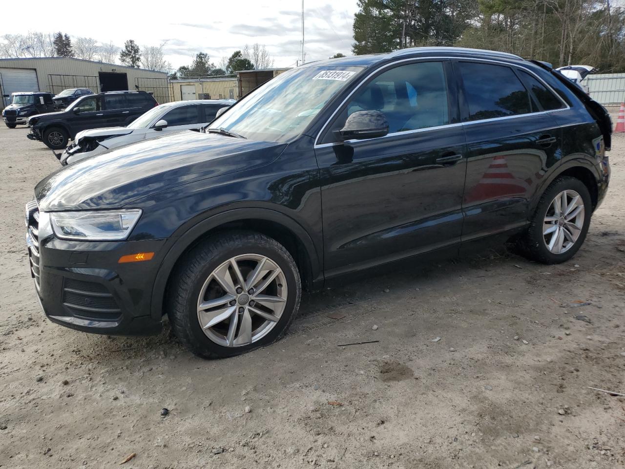 AUDI Q3 PREMIUM PLUS