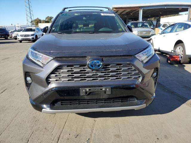 2020 TOYOTA RAV4 XSE - JTMEWRFV2LJ034063