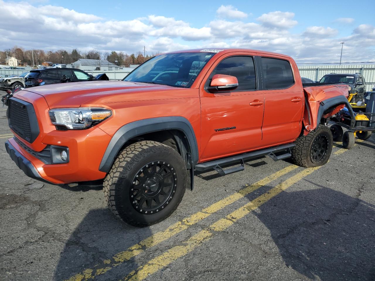  Salvage Toyota Tacoma