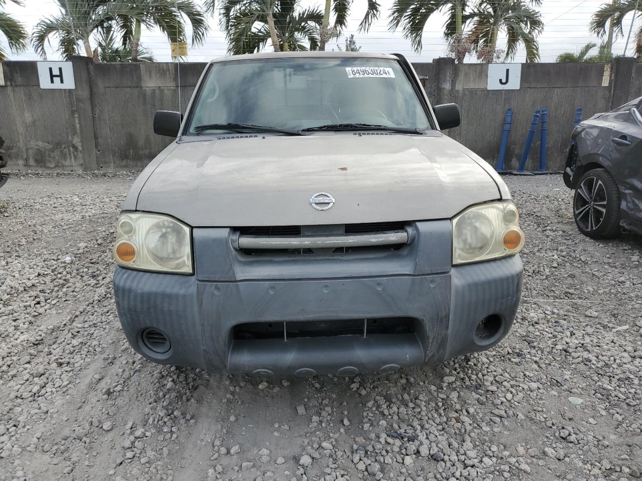 Lot #3040945420 2002 NISSAN FRONTIER K