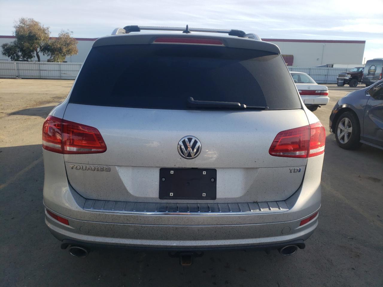 Lot #3041957220 2014 VOLKSWAGEN TOUAREG TD