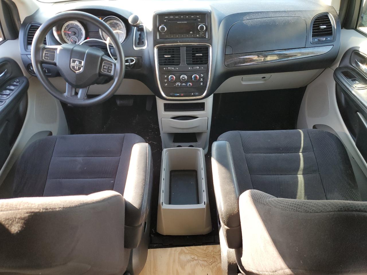 DODGE GRAND CARAVAN SE