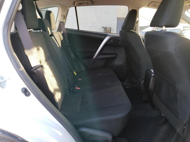 2018 TOYOTA RAV4 LE - JTMBFREV3JJ225069