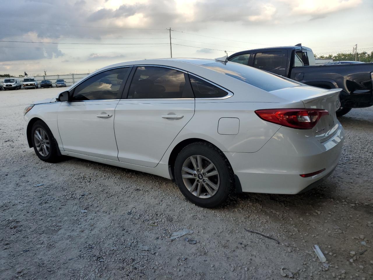 Lot #3030518467 2016 HYUNDAI SONATA SE