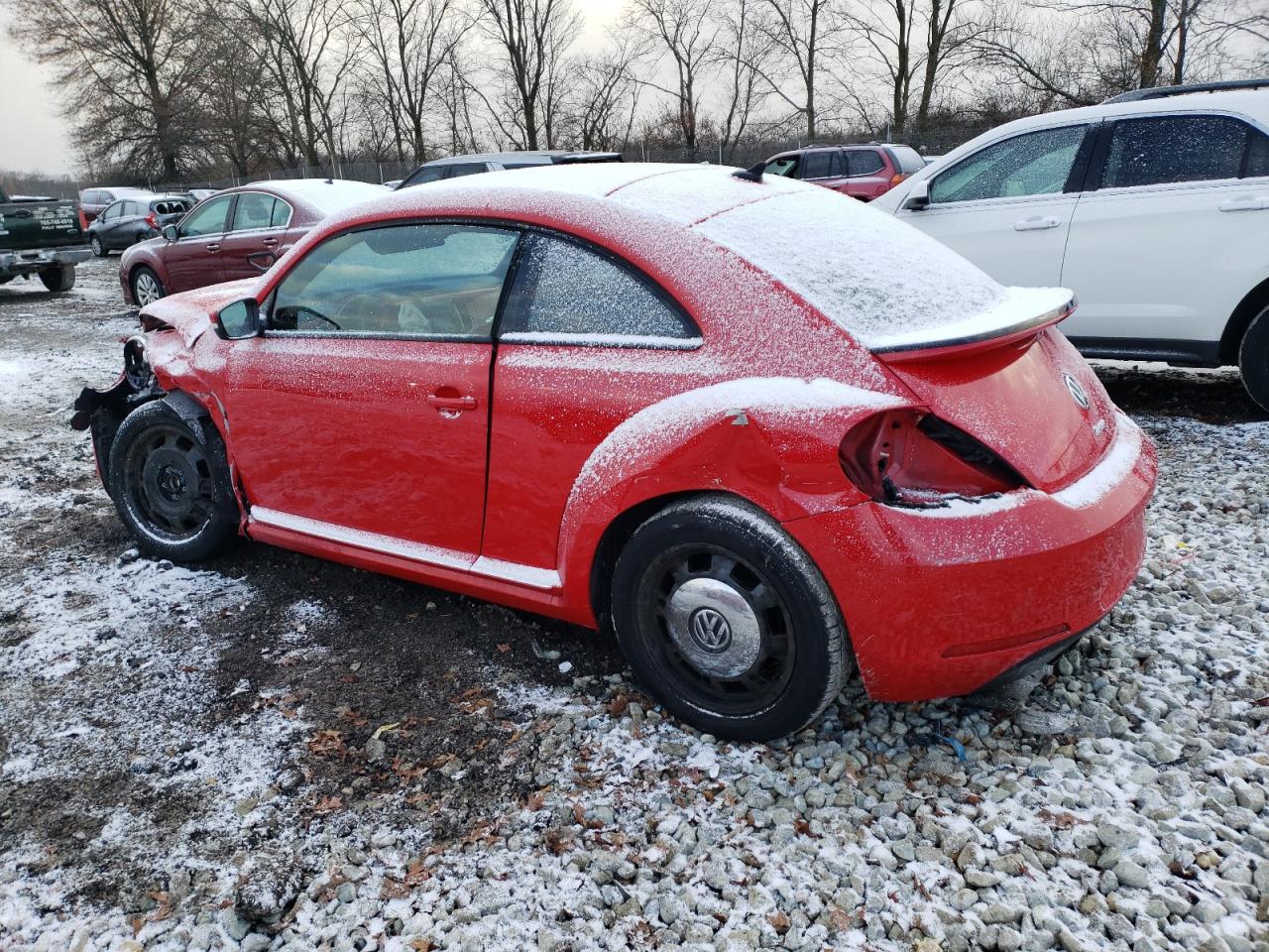 Lot #3026066952 2016 VOLKSWAGEN BEETLE SE